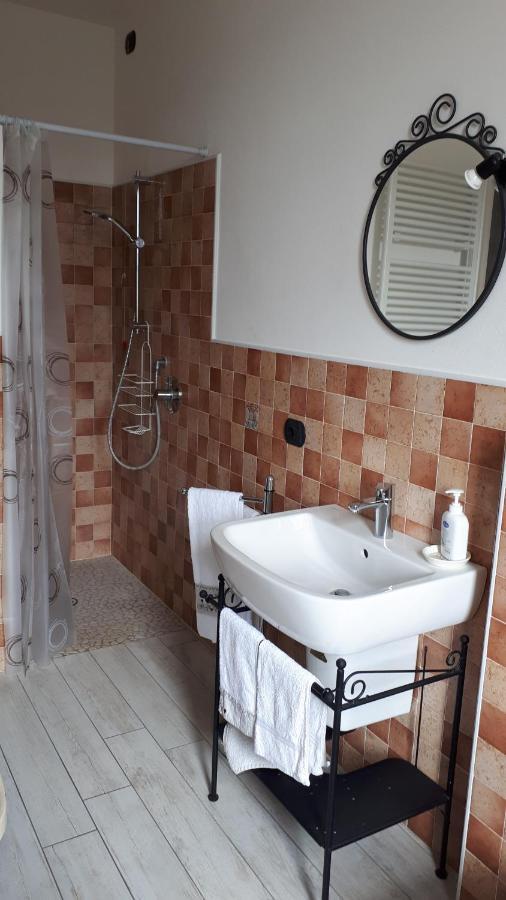 B&B A Casa Di Eleonora Villafranca di Verona Luaran gambar